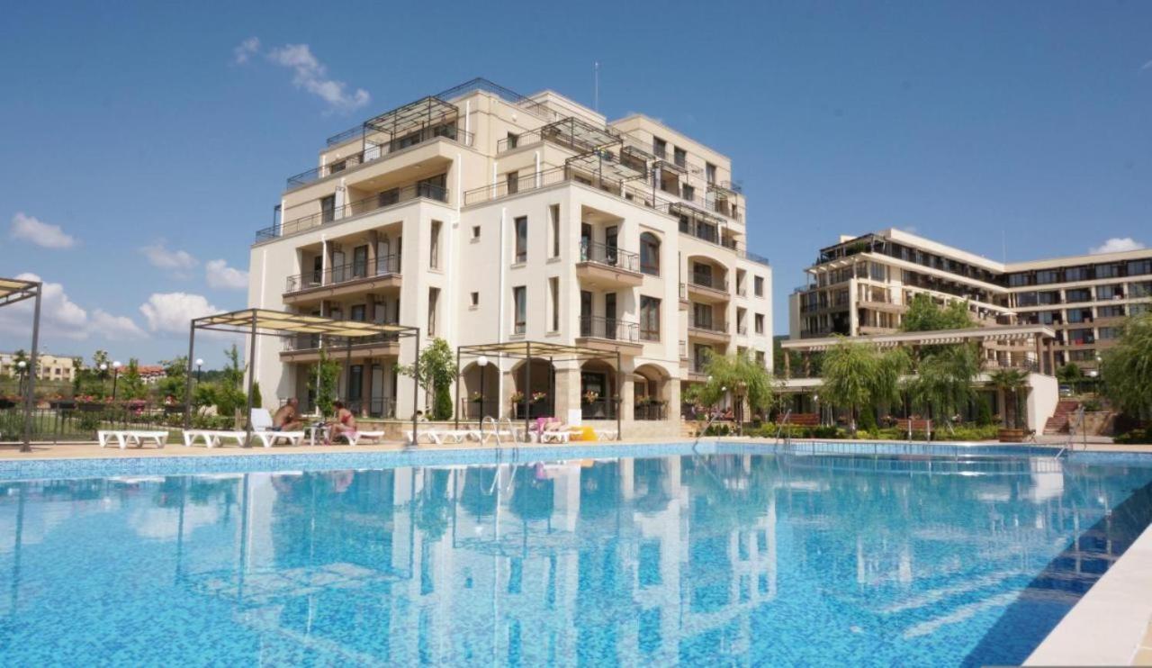 Charming Studio In Sorrento Sole Mare Sveti Vlas Luaran gambar